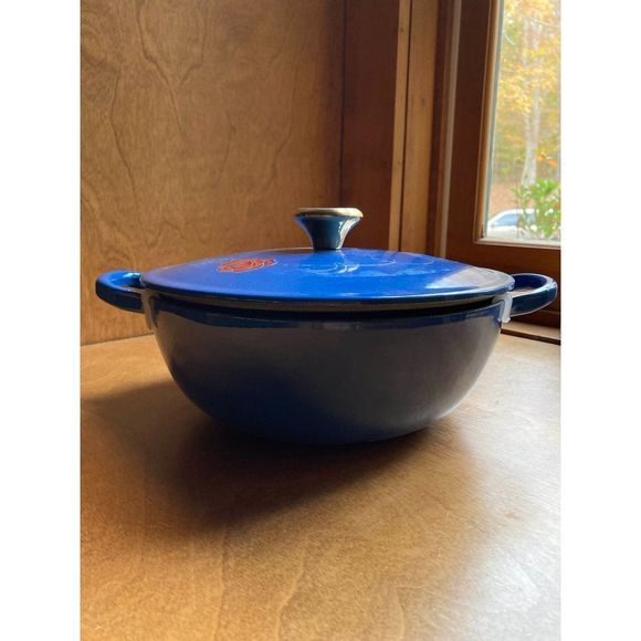 *NEW* LE CREUSET Special Edition Disney Beauty and the...
